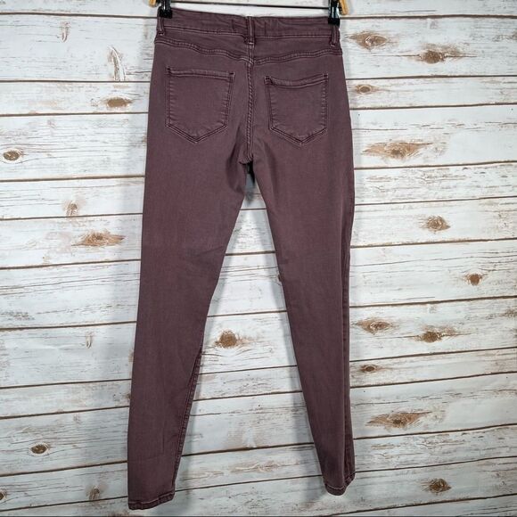 🎇STONE Washed Maroon Brody Jeans Skinny Mid Rise 25W x 29L - Picture 3 of 8